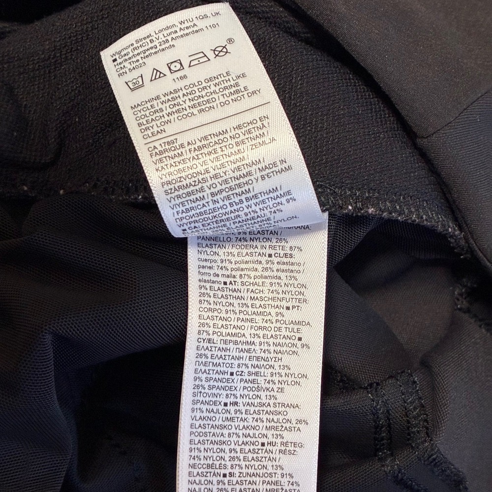 Athleta Headlands Hybrid Cargo II Tight Legging Zipper Pocket Black Women Size 6 - Picture 5 of 11